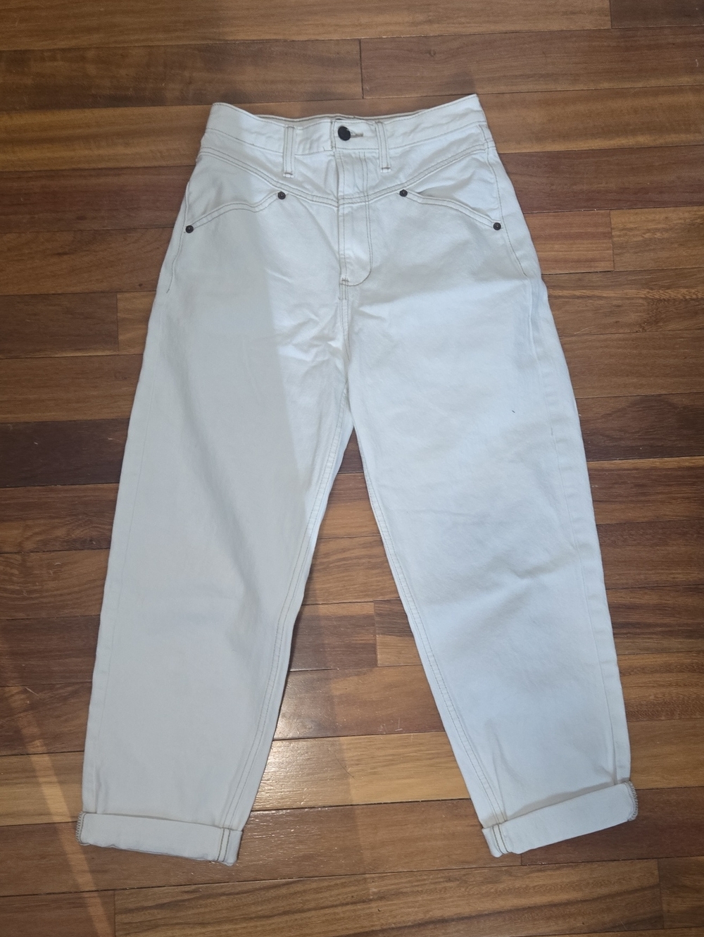 Abercrombie & Fitch White Denim Jeans Contrast Stitching 26W